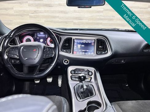 Used 2022 Dodge Challenger R/T Scat Pack RWD image 2