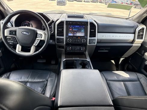 Used 2020 Ford F250 Lariat w/ Tremor Off-Road Package AWD/4WD image 6