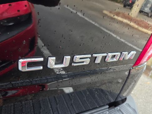 Used 2023 Chevrolet Silverado 1500 Custom RWD image 4