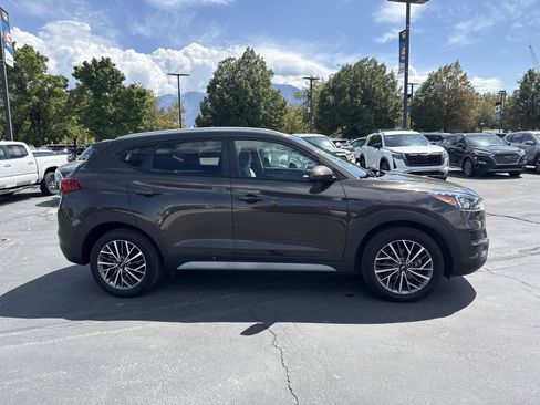Used 2019 Hyundai Tucson SEL w/ Cargo Package AWD/4WD image 3