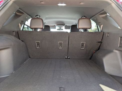 Used 2022 Chevrolet Equinox RS w/ RS Leather Package image 22