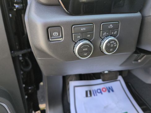New 2026 GMC Sierra 1500 Elevation image 14