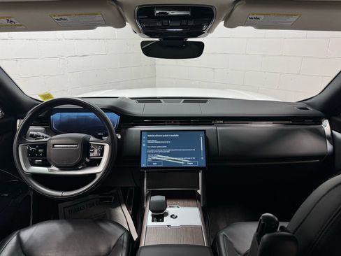 Used 2024 Land Rover Range Rover SE AWD/4WD image 35