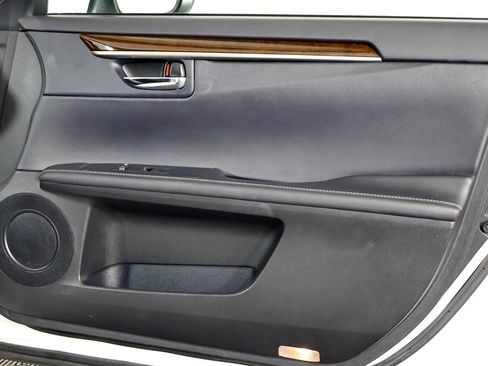 Used 2013 Lexus ES 350 image 44