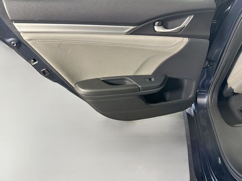 Used 2016 Honda Civic EX-L image 26