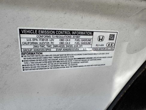 Used 2019 Honda Pilot LX image 17