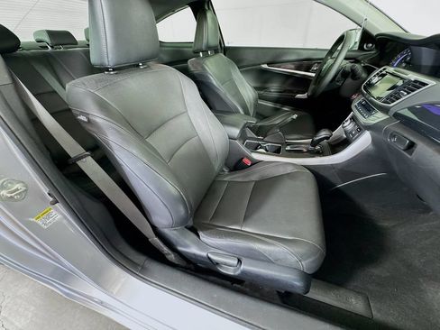 Used 2015 Honda Accord EX-L image 34