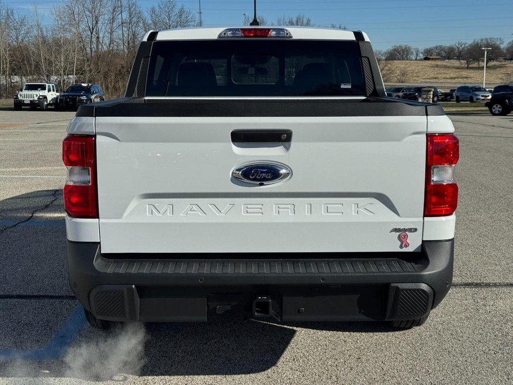 Used 2024 Ford Maverick Lariat AWD/4WD image 7
