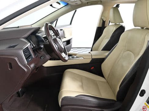 Used 2018 Lexus RX 450hL Premium w/ Premium Package AWD/4WD image 22