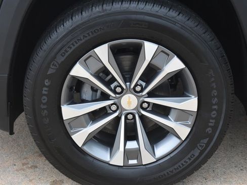 New 2026 Chevrolet Equinox LT w/ Safety and Technology Package FWD image 10