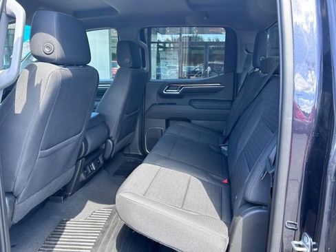 Used 2022 Chevrolet Silverado 1500 LT image 9