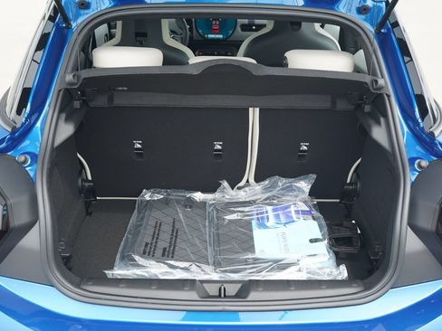New 2026 MINI Cooper 4-Door Hardtop FWD image 11