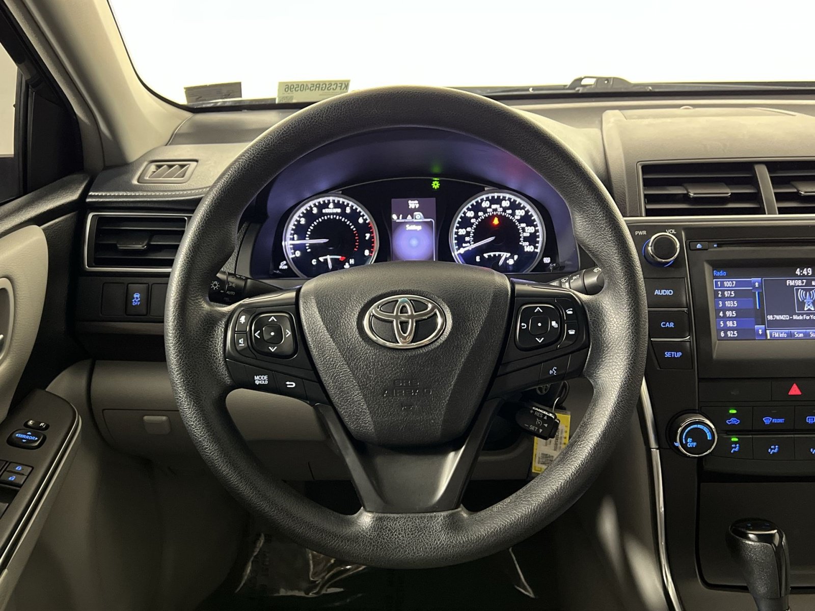 Used 2016 Toyota Camry LE FWD image 16