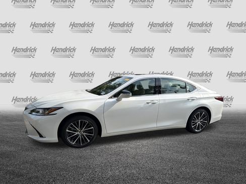 Used 2025 Lexus ES 350 w/ Premium Package FWD image 6