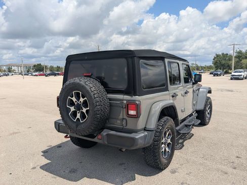 Used 2021 Jeep Wrangler Unlimited Rubicon AWD/4WD image 4
