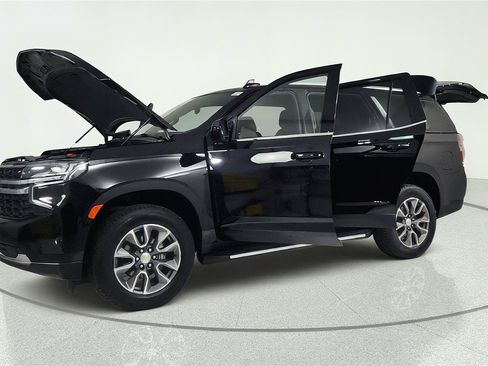 Used 2024 Chevrolet Tahoe LS AWD/4WD image 10