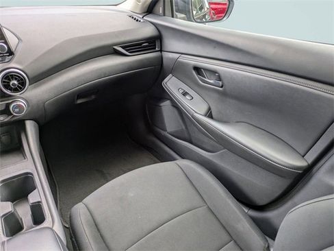 Used 2024 Nissan Sentra S image 16