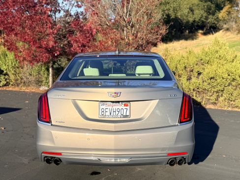 Used 2018 Cadillac CT6 Platinum image 7