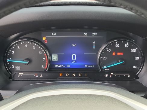 Used 2023 Ford Explorer Limited w/ Limited Technology Package image 27