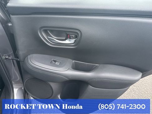 Used 2025 Honda HR-V LX image 10