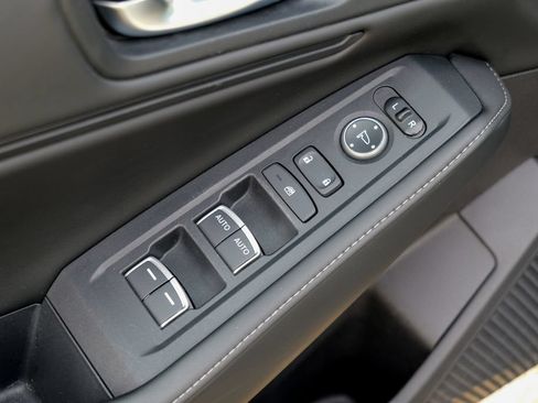 Used 2023 Honda Accord Sport image 18