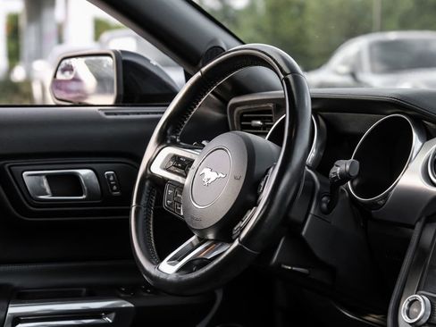 Used 2019 Ford Mustang GT Premium RWD image 13