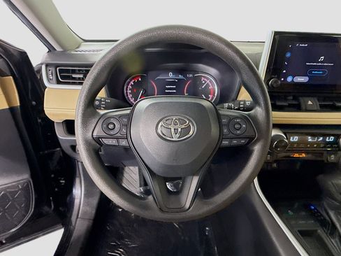 Used 2023 Toyota RAV4 XLE image 13