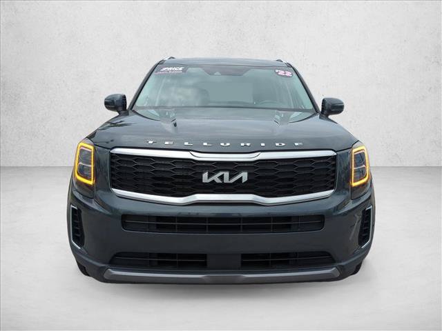 Used 2022 Kia Telluride EX w/ EX Premium Package FWD image 2