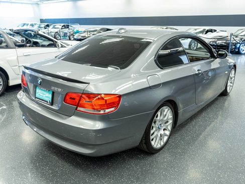 Used 2010 BMW 328i Coupe RWD image 5