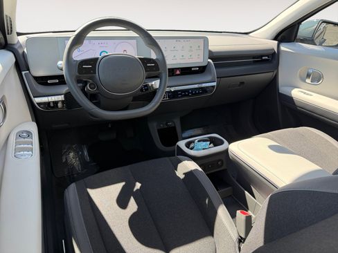 Used 2024 Hyundai Ioniq 5 SEL RWD image 15