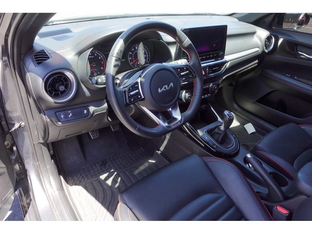 Used 2023 Kia Forte GT FWD image 10