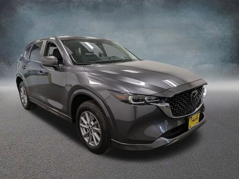 Used 2024 MAZDA CX-5 AWD 2.5 S w/ Preferred Package image 3