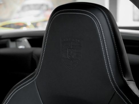 Certified 2023 Porsche 911 Targa 4 GTS AWD/4WD image 15