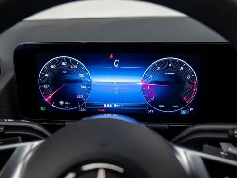 Used 2026 Mercedes-Benz GLA 250 4MATIC image 22