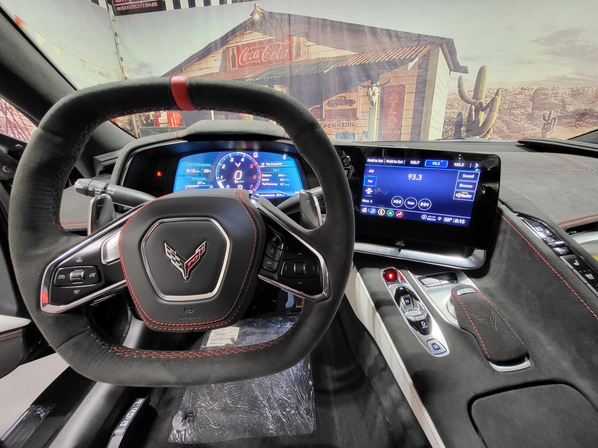 Used 2023 Chevrolet Corvette Stingray Premium Conv w/ Z51 Performance Package RWD image 13