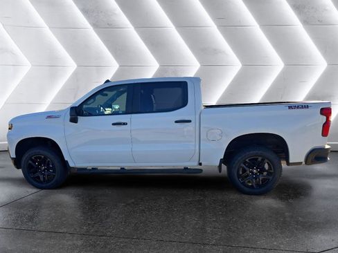 Used 2022 Chevrolet Silverado 1500 LT Trail Boss w/ Safety Package image 8