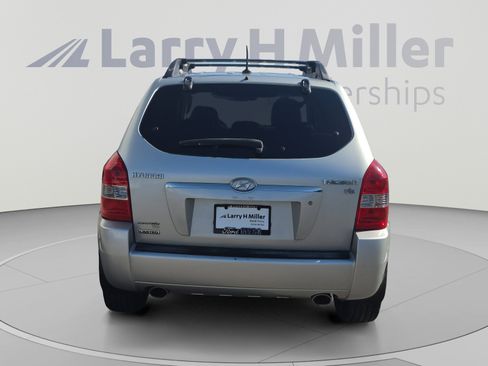 Used 2008 Hyundai Tucson Limited FWD image 4