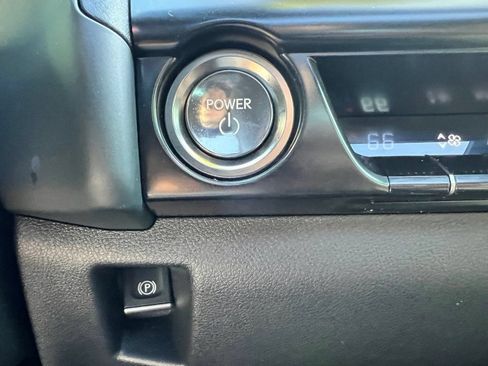 Used 2025 Lexus UX 300h FWD w/ Cold Area Package image 44