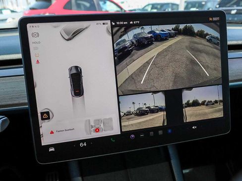 Used 2023 Tesla Model Y Performance image 22