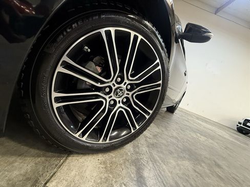 Used 2015 Toyota Avalon XLE Touring Sport Edition FWD image 12