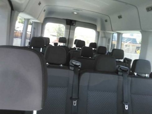 Used 2024 Ford Transit 350 XLT RWD image 4