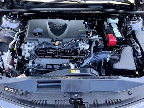 Used 2024 Toyota Camry LE FWD image 31