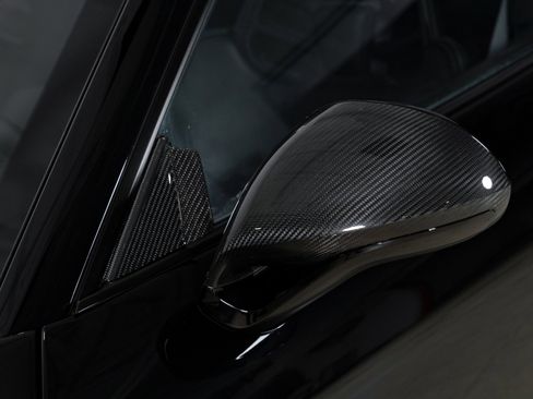 Used 2016 Porsche 911 R image 36