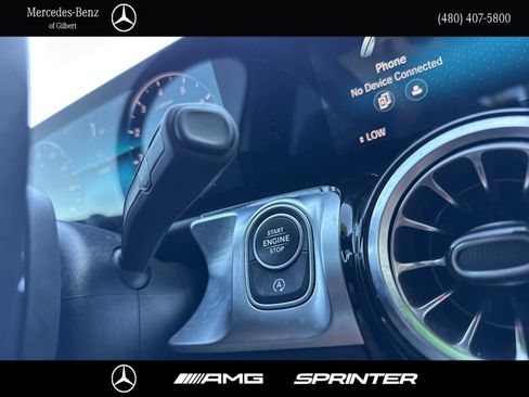 Certified 2022 Mercedes-Benz GLB 250 w/ Premium Package Lite image 31