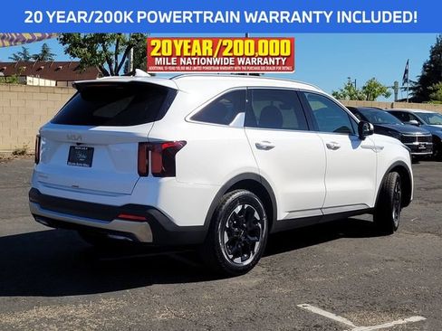 New 2026 Kia Sorento S w/ S Panoramic Sunroof Package FWD image 4