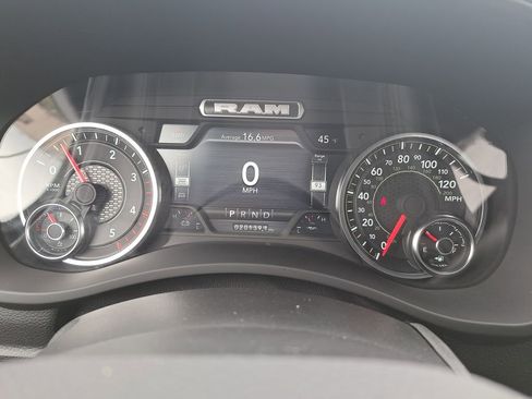 Certified 2024 RAM 2500 Big Horn w/ Night Edition image 19