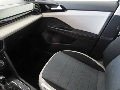 New 2026 Volkswagen Taos S FWD image 18