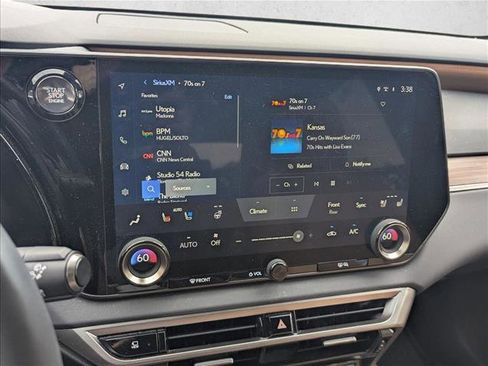 Used 2025 Lexus RX 350 Premium image 6