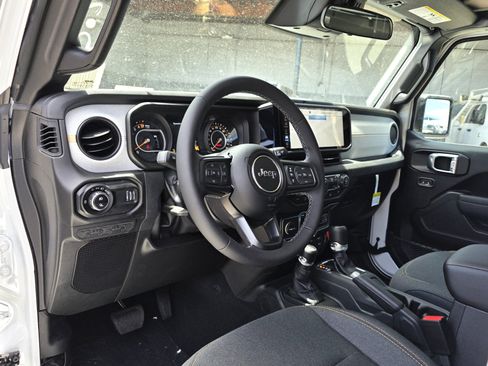 New 2026 Jeep Gladiator Sport AWD/4WD image 5