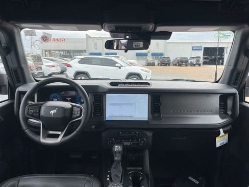 New 2026 Ford Bronco Badlands AWD/4WD image 9
